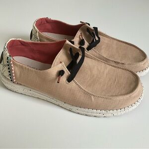 Hey Dude Wendy Rose Flower Chambray Women's Flats Size US 11